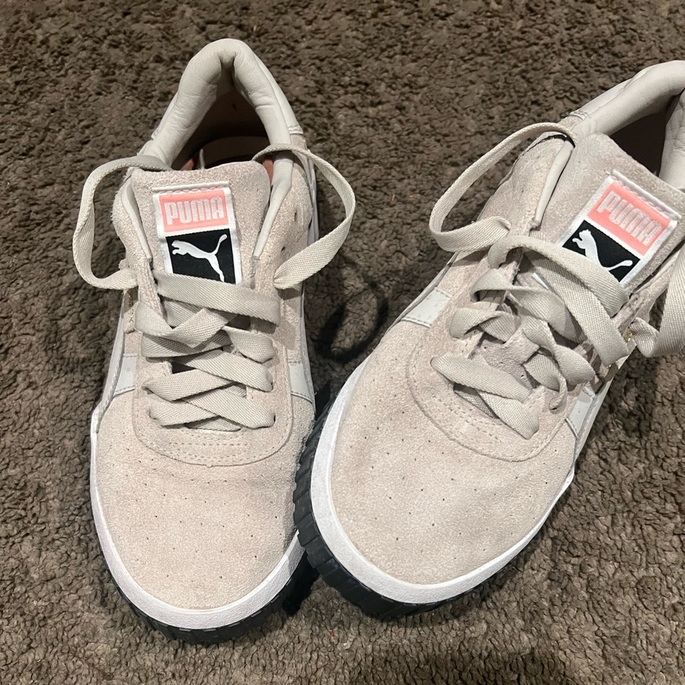 Puma shoes women’s Size 7.5